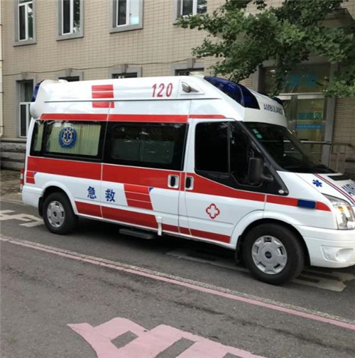 瑞丽选择我们的救护车出租,开启安心转院之旅